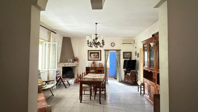 3 bedroom Detached House in Carovigno