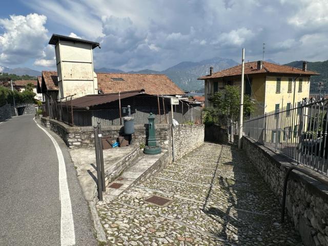 3 bedroom Apartment in Mezzegra