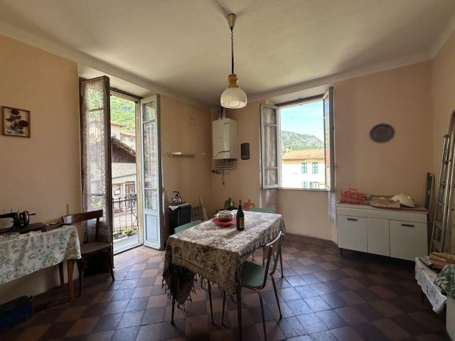 3 bedroom Apartment in Mezzegra