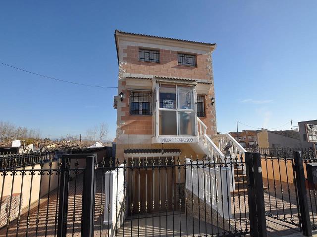 4 bedroom Villa in Villena