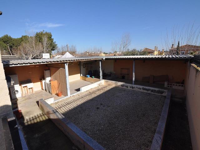4 bedroom Villa in Villena