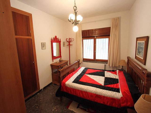 4 bedroom Country house in Elda