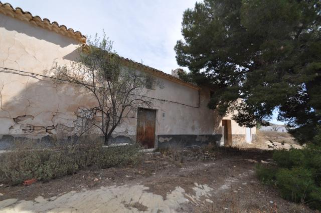 4 bedroom Country House in Monovar