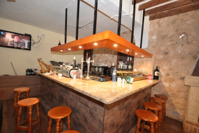 Commercial property for sale in Pinoso