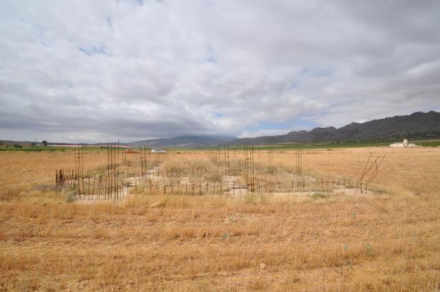 Land for sale in Yecla