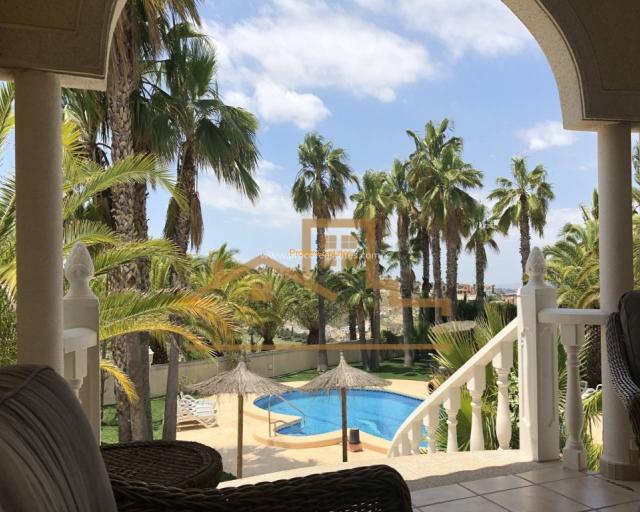 7 bedroom Villa in Rojales