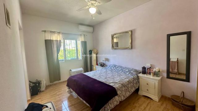 3 bedroom Country Property in Catral