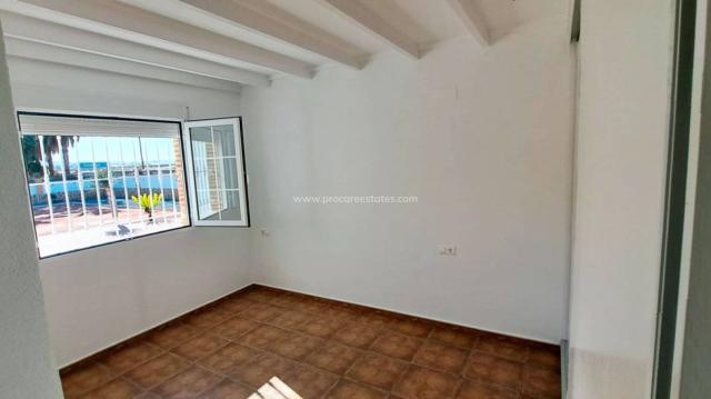 2 bedroom Country Property in Catral