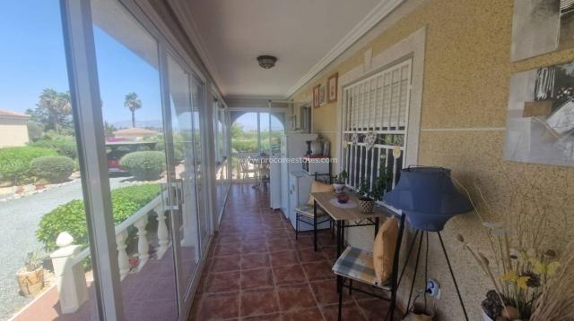3 bedroom Country Property in Catral