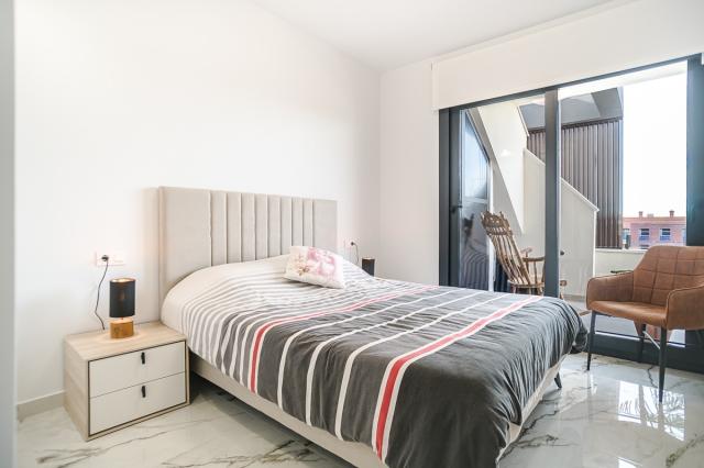 2 bedroom PENTHOUSE in ORIHUELA COSTA