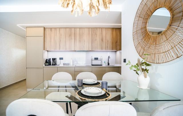 3 bedroom APARTMENT in TORREVIEJA