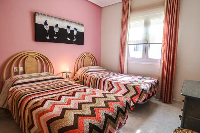 2 bedroom VILLA in ORIHUELA COSTA