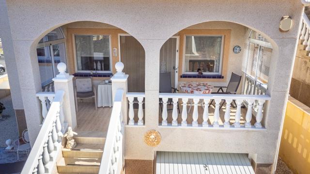 2 bedroom VILLA in ORIHUELA COSTA
