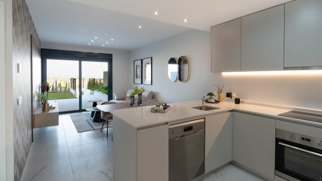 3 bedroom VILLA in TORREVIEJA