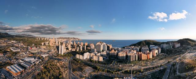 2 bedroom APARTMENT in BENIDORM