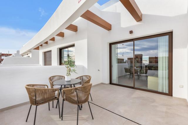 2 bedroom APARTMENT in LOS ALCÁZARES