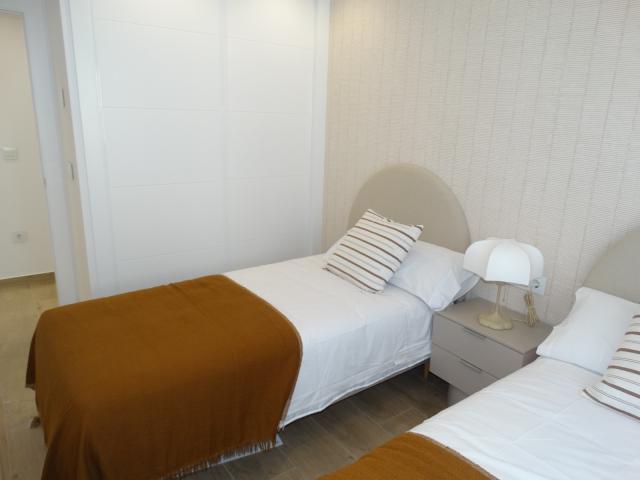 2 bedroom APARTMENT in PILAR DE LA HORADADA