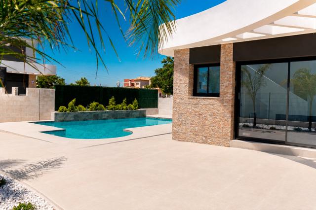 3 bedroom VILLA in LOS MONTESINOS