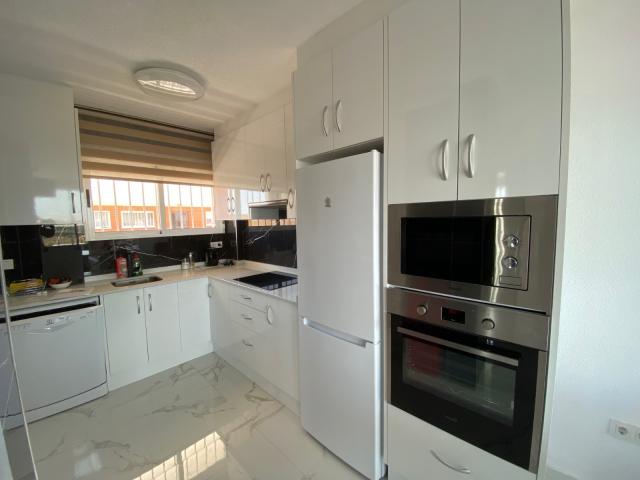 2 bedroom APARTMENT in TORREVIEJA
