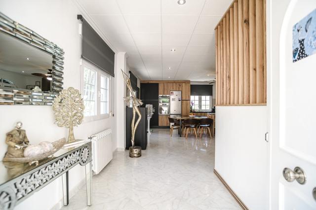 3 bedroom VILLA in LA MARINA