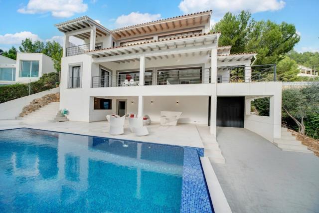 5 bedroom VILLA in PALMA