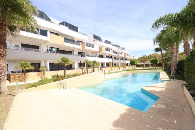 2 bedroom APARTMENT in ORIHUELA COSTA