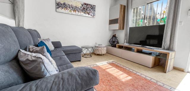 3 bedroom APARTMENT in TORREVIEJA