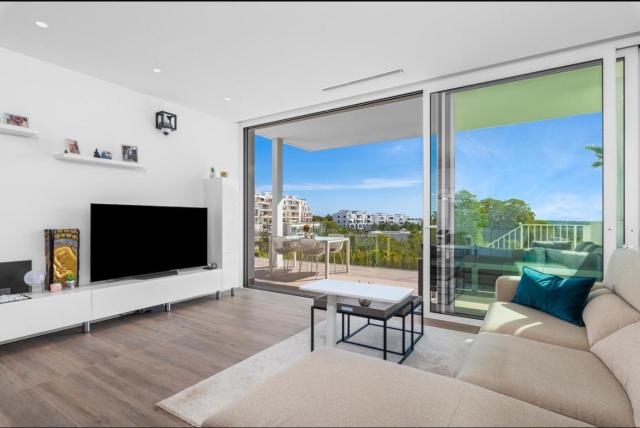 2 bedroom APARTMENT in ORIHUELA COSTA