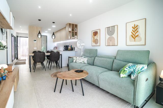 3 bedroom APARTMENT in TORREVIEJA