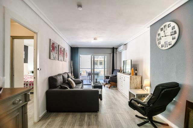 3 bedroom APARTMENT in TORREVIEJA