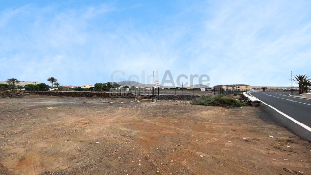 Land for sale in La Oliva