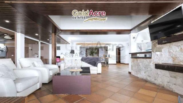 4 bedroom Villa in Parque Holandes