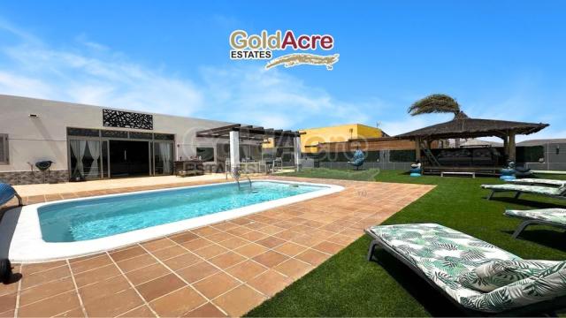 3 bedroom Villa in Caleta de Fuste