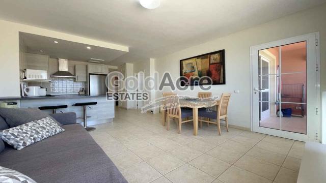2 bedroom Apartment in Playa Paraiso