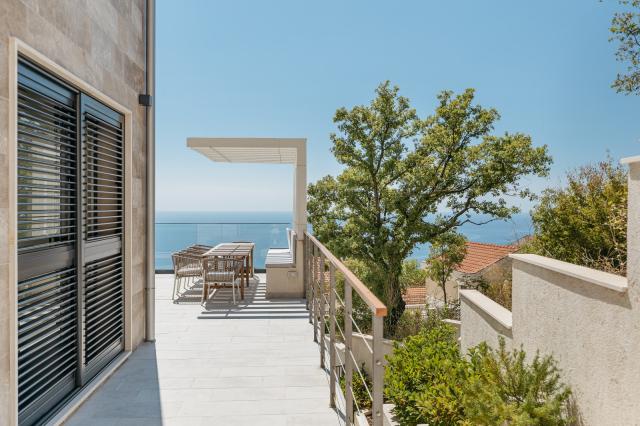 villa for sale in Budva