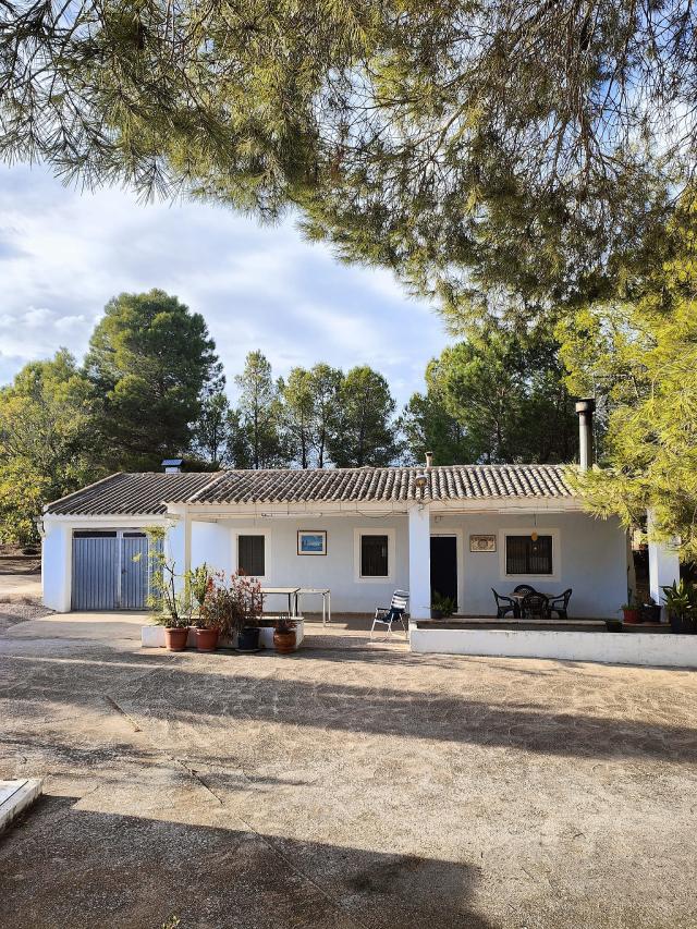 3 bedroom Country house in Yecla