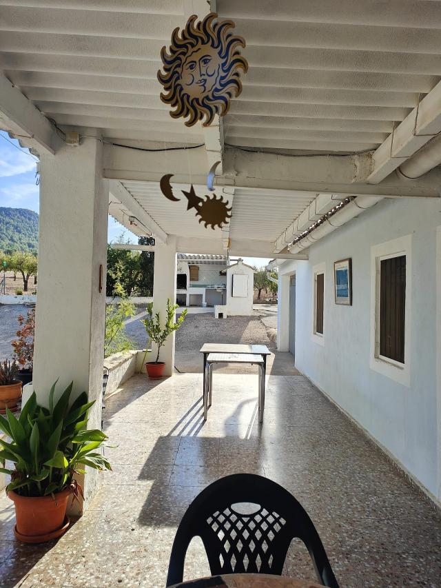 3 bedroom Country house in Yecla