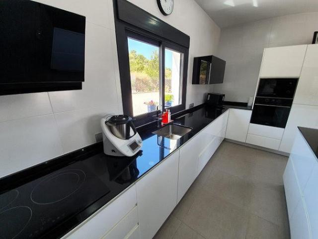 3 bedroom Villa in Hondon de las Nieves