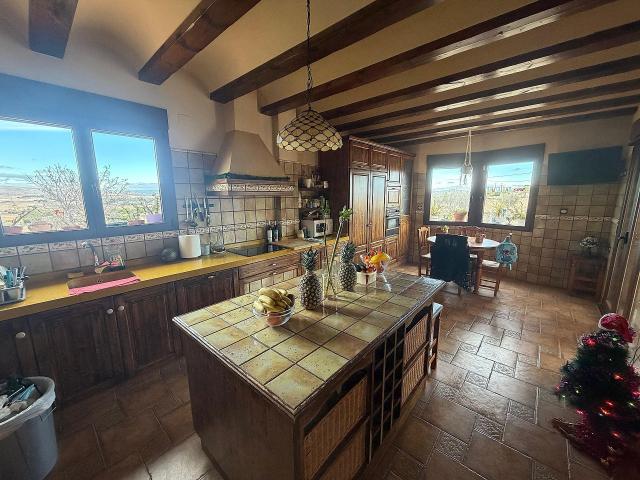 2 bedroom Country house in Yecla