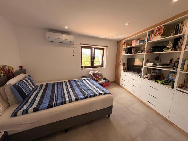 4 bedroom Townhouse in Biar