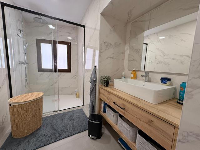 4 bedroom Townhouse in Biar