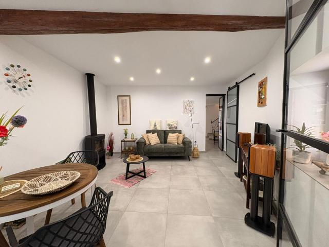 4 bedroom Townhouse in Biar