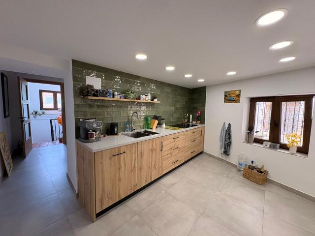 4 bedroom Townhouse in Biar