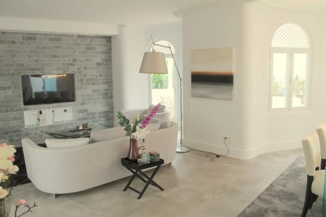2 bedroom Apartment - Middle Floor Apartment in Marbella