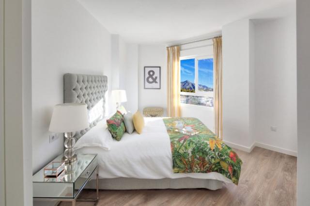 2 bedroom Apartment - Middle Floor Apartment in Nueva Andalucía