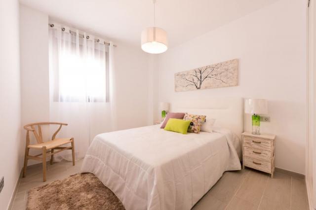 3 bedroom Apartment - Middle Floor Apartment in Estepona