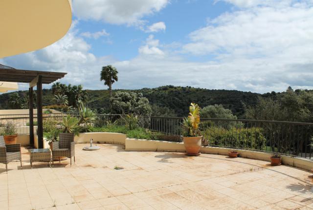 2 bedroom Apartment - Middle Floor Apartment in San Roque Club
