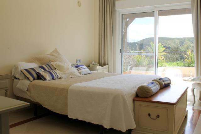 2 bedroom Apartment - Middle Floor Apartment in San Roque Club