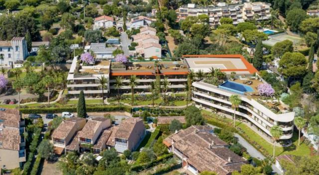 3 bedroom Apartment in Villeneuve-Loubet