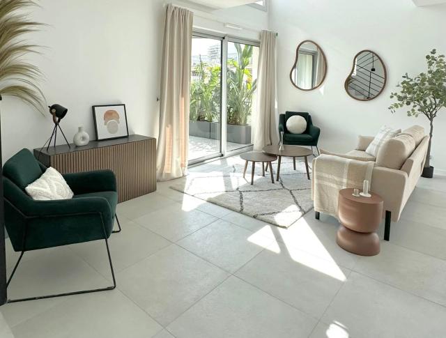 3 bedroom Apartment in Antibes